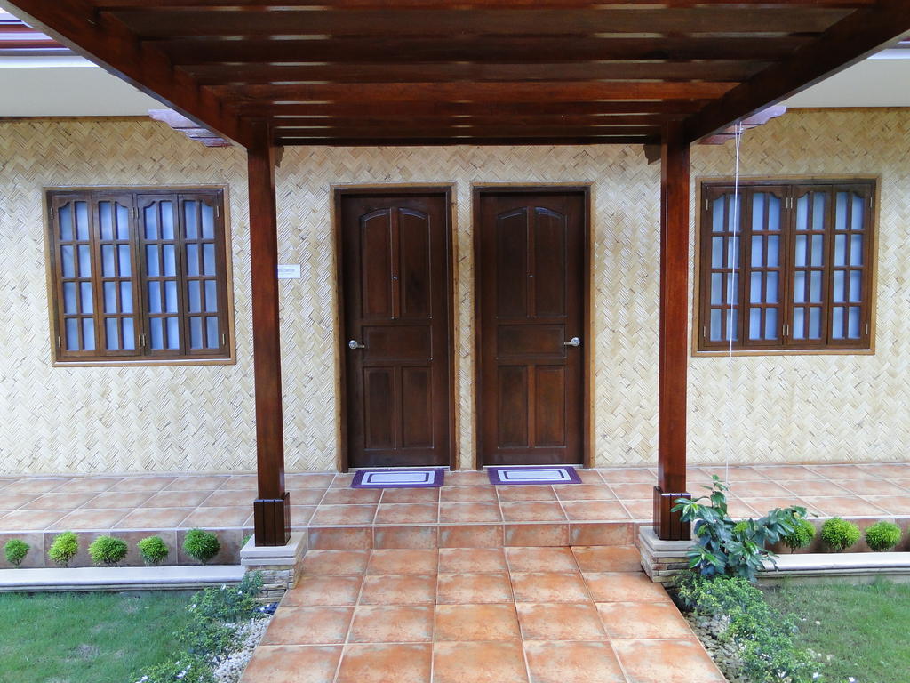 Susan'S Place Bed And Breakfast Puerto Princesa Bagian luar foto