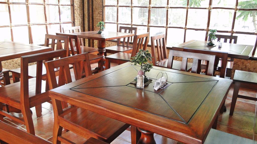 Susan'S Place Bed And Breakfast Puerto Princesa Bagian luar foto