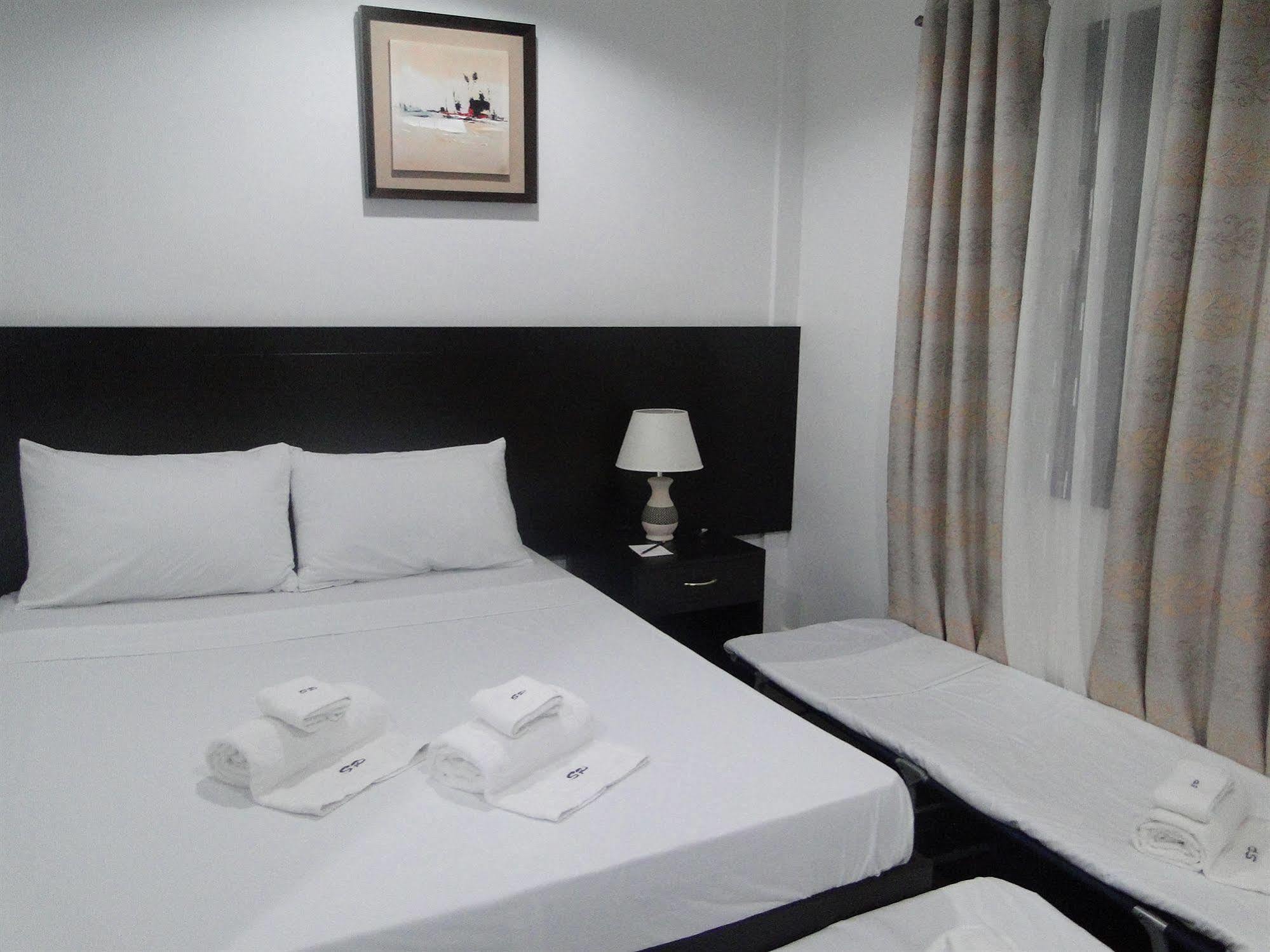 Susan'S Place Bed And Breakfast Puerto Princesa Bagian luar foto