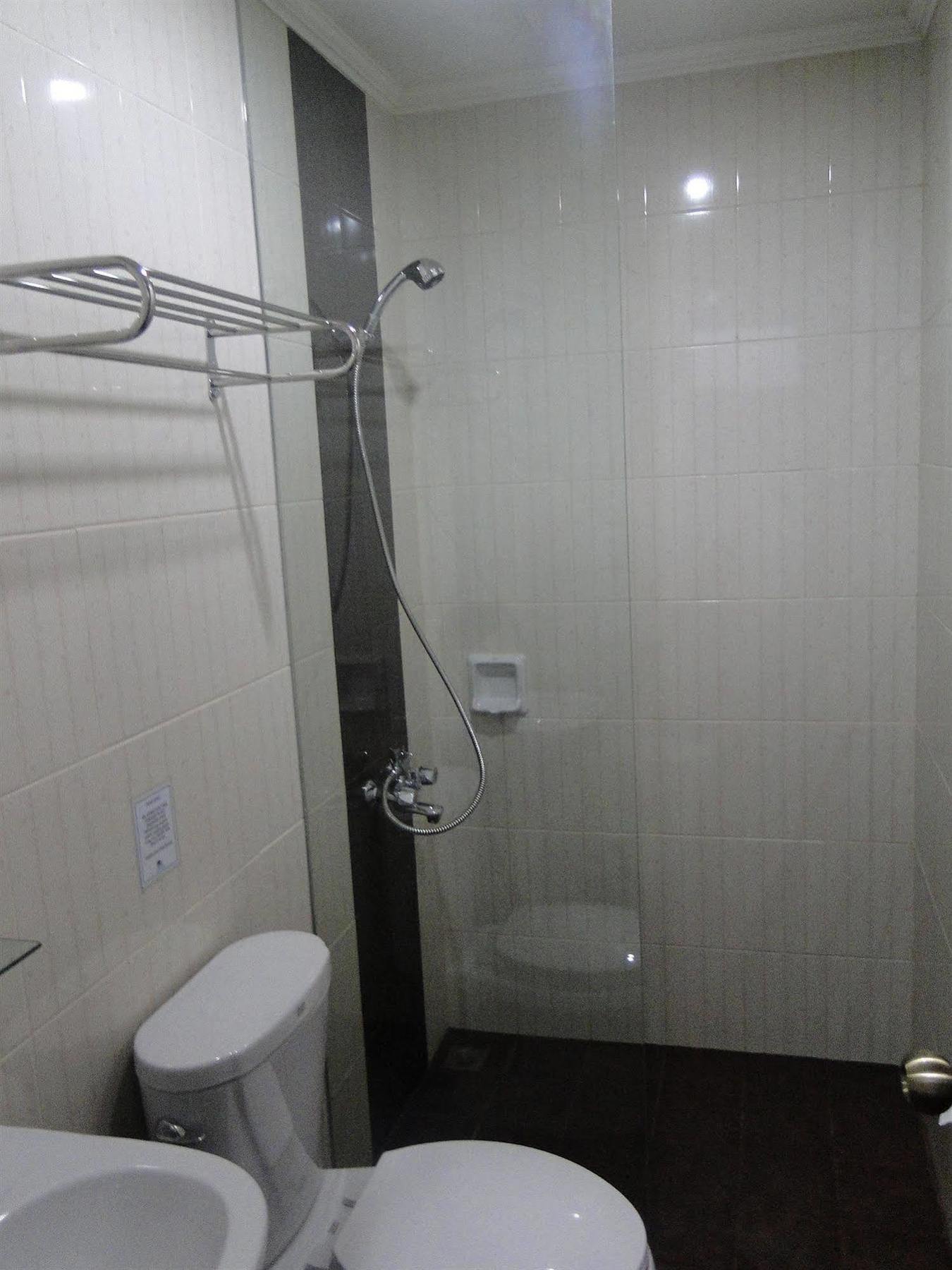 Susan'S Place Bed And Breakfast Puerto Princesa Bagian luar foto